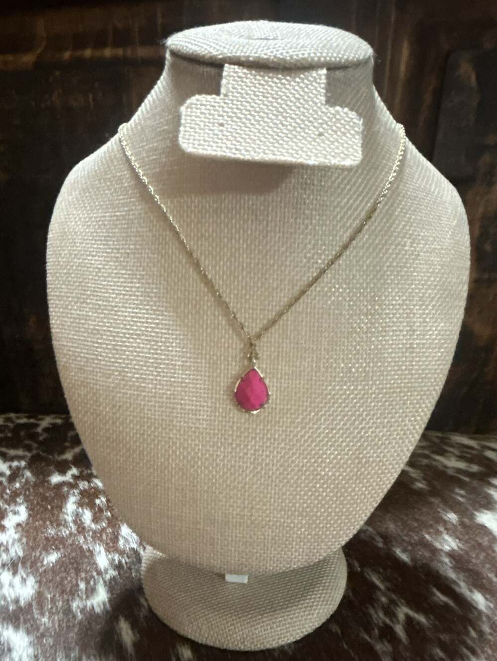 Kendra Scott Kiri Silver and Hot Pink Teardrop Necklace